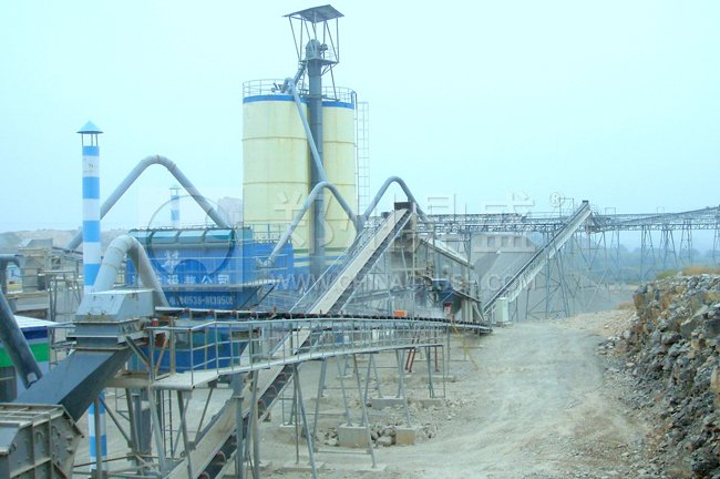 山東青州金龍日產8000噸石灰石粉碎聯產砂石生產線